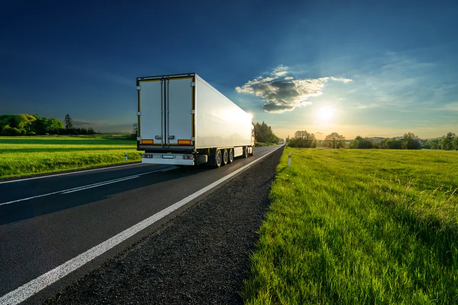 Tips For Efficiently Packing For A Long Distance Move in Los Angeles CA Tips For Efficiently Packing For A Long Distance Move in Los Angeles CA